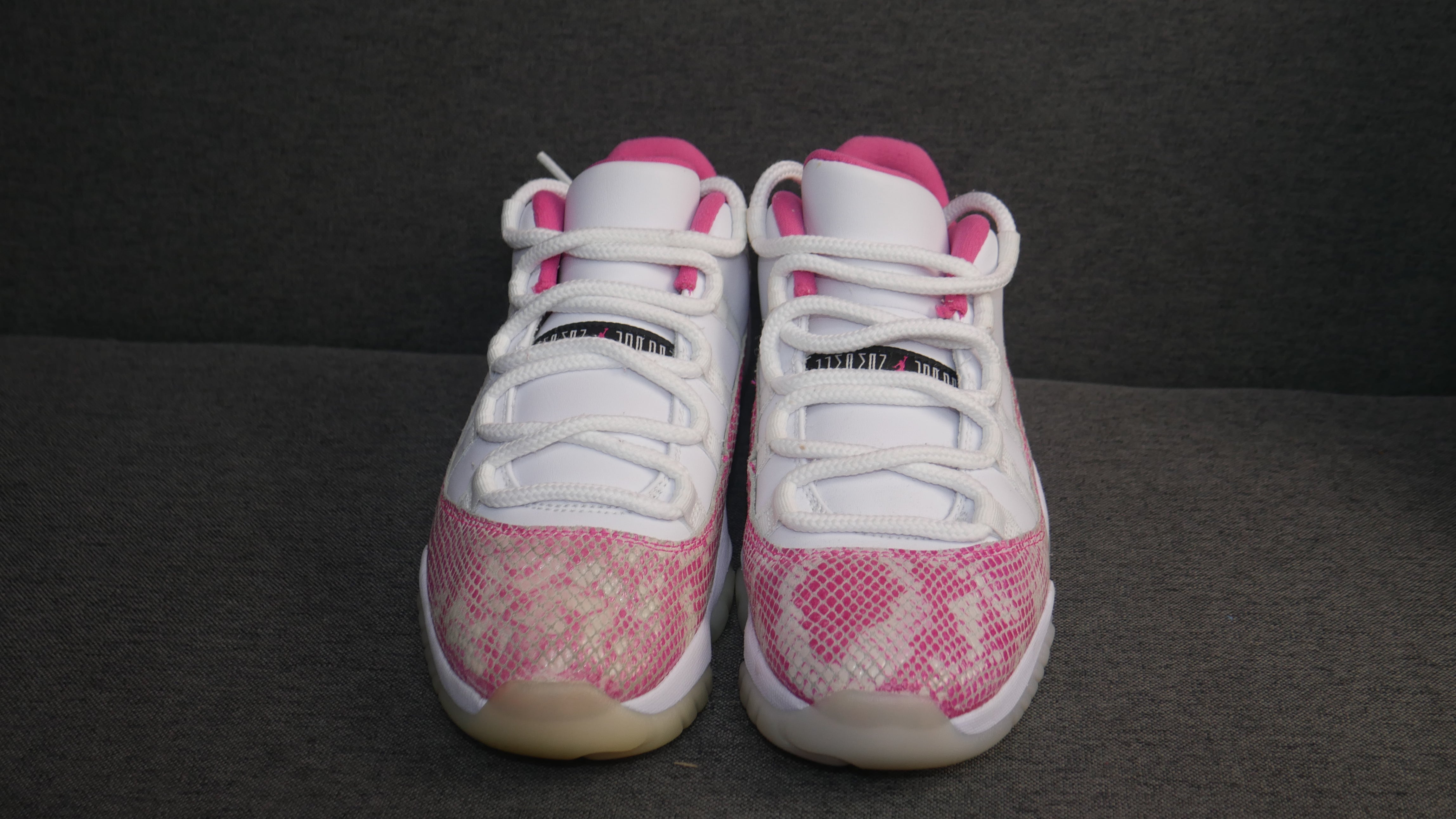 Jordan 11 low pink snakeskin