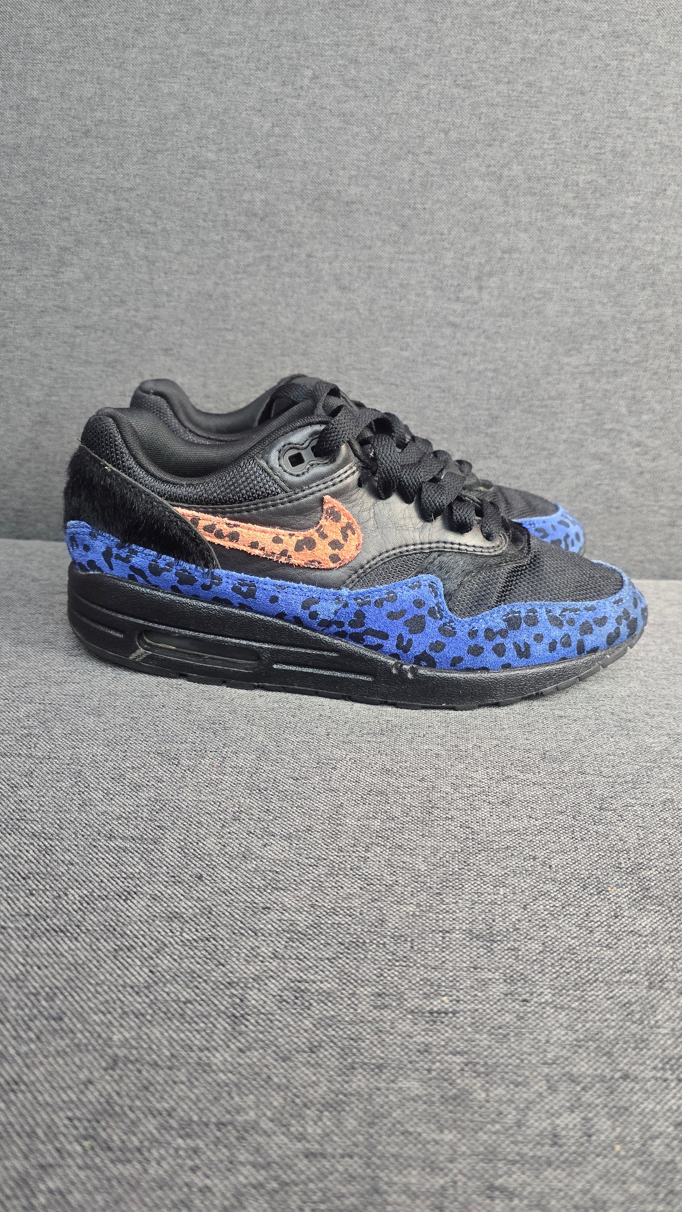 Air max one woman's safari