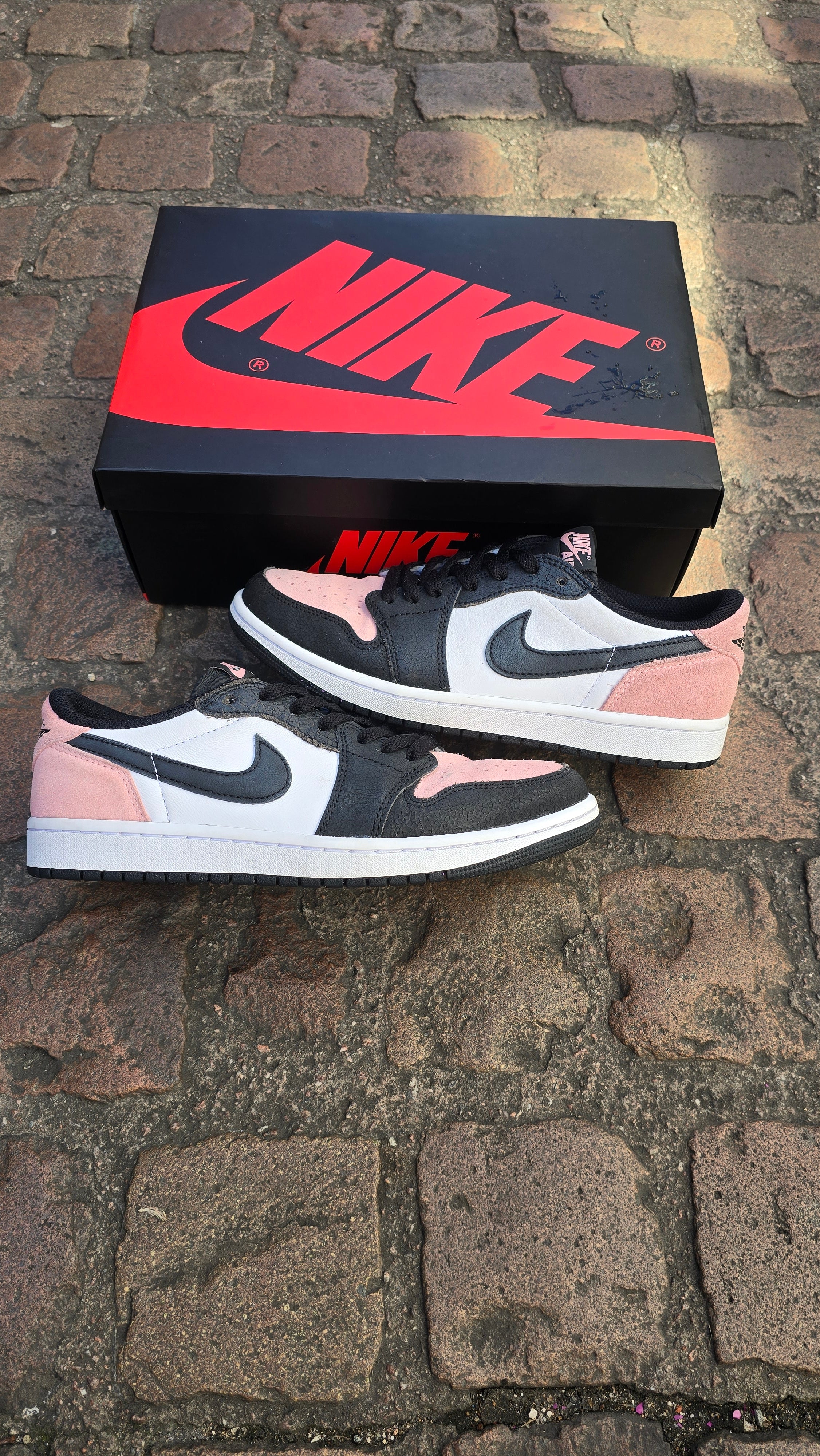 Jordan 1 low bleached coral USED