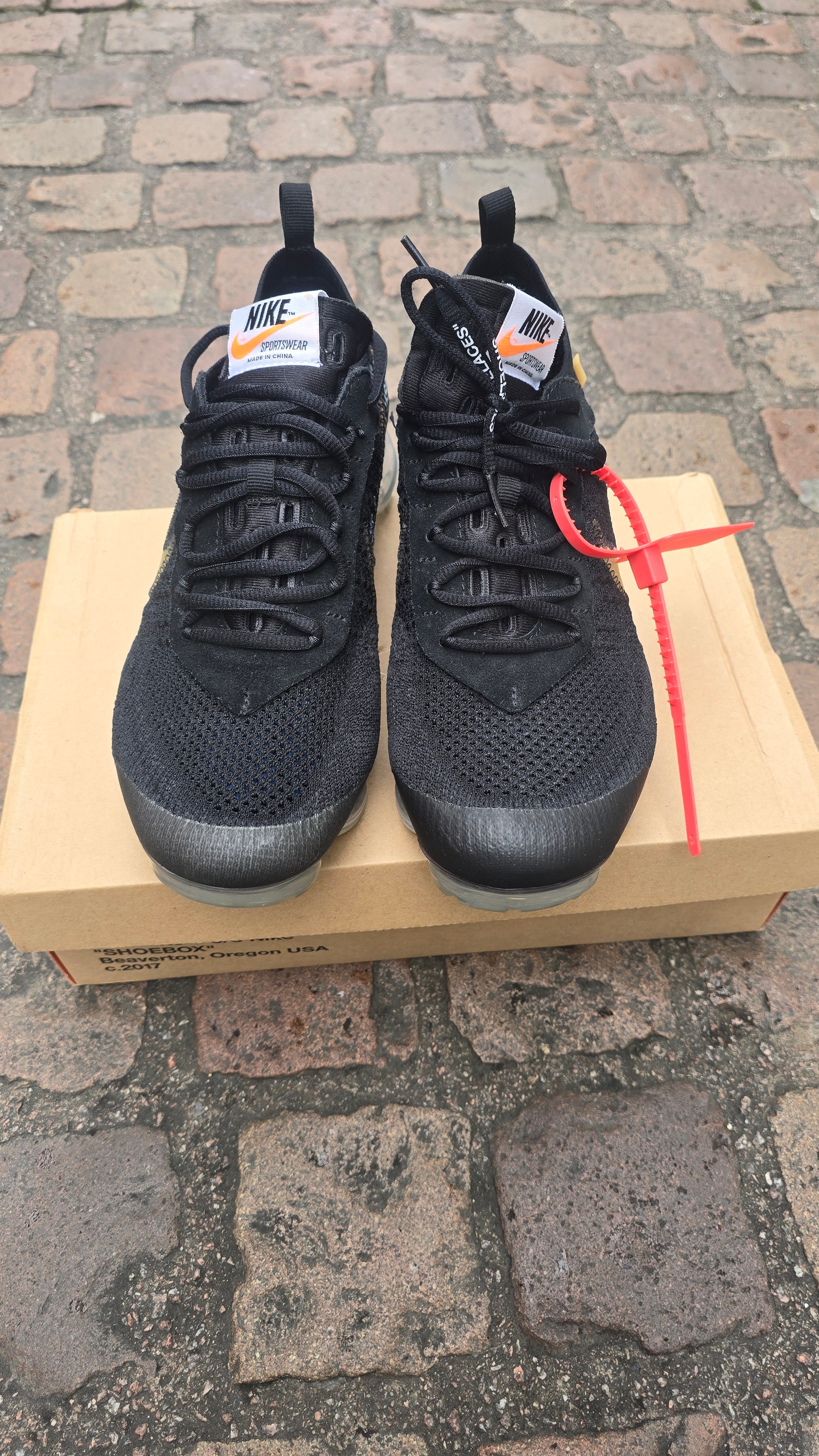 Nike off white vapourmax USED