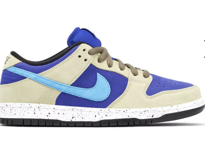 NIKE SB DUNK LOW ACG CALDERA