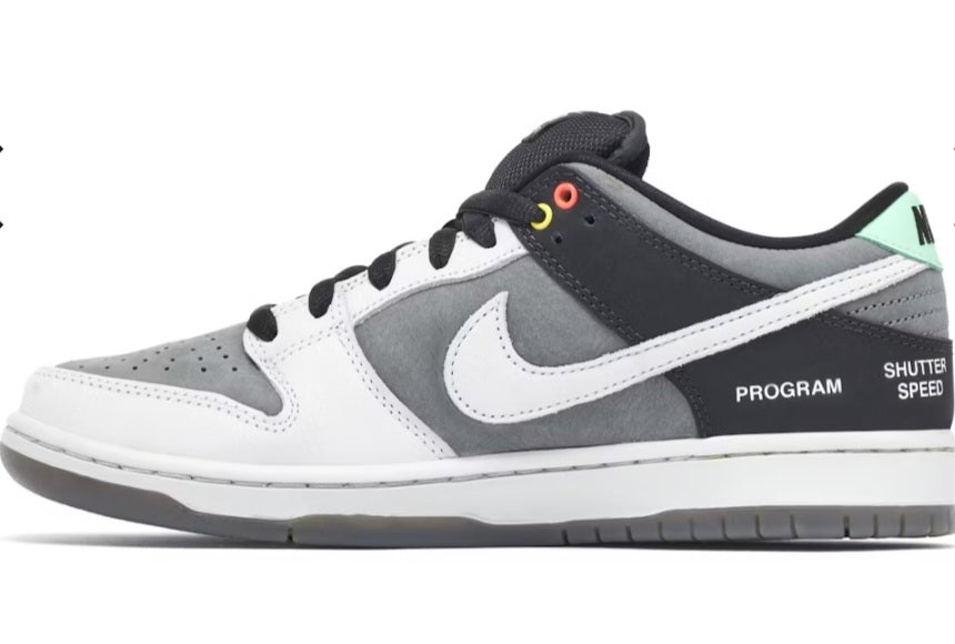 NIKE SB DUNK LOW VX1000 CAMCORDER