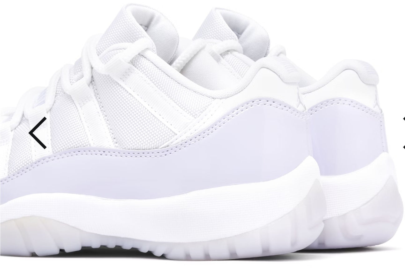 Jordan 11 low pure violet WMNS