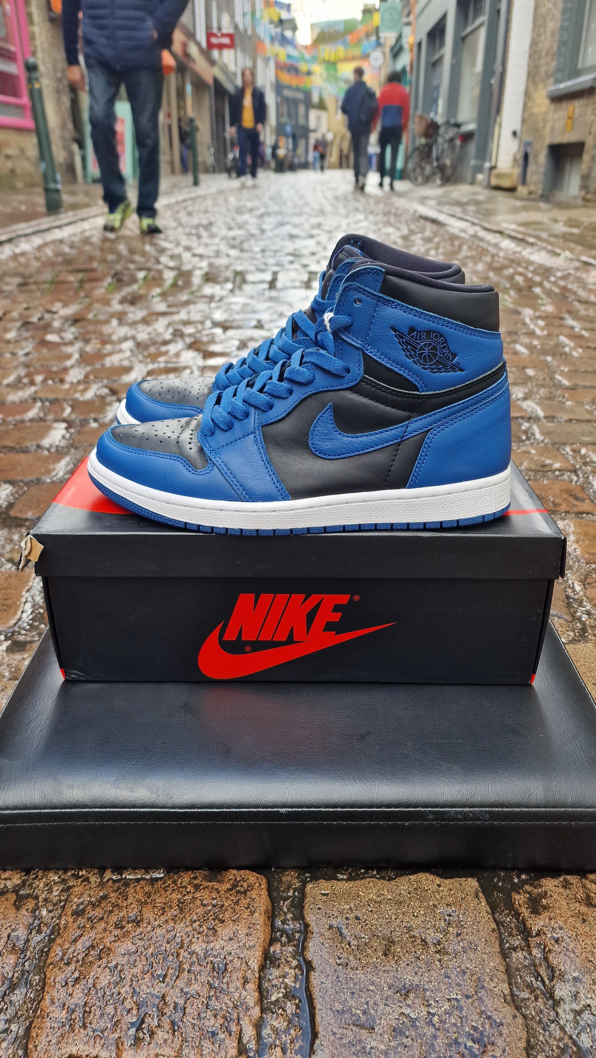 Jordan 1 High OG Dark Marina Blue UK 7 USED