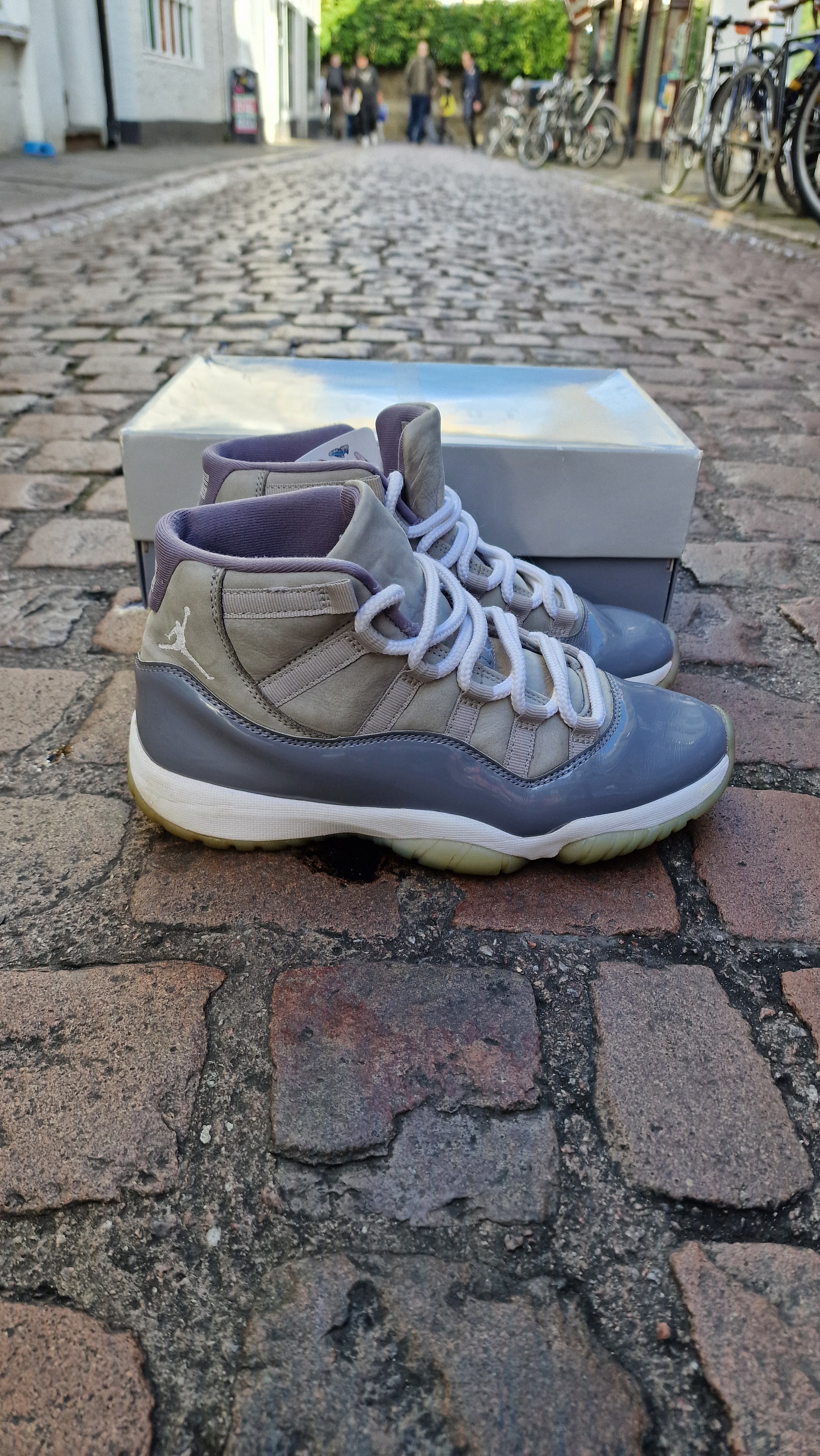 Jordan 11 Cool Grey UK 7 USED