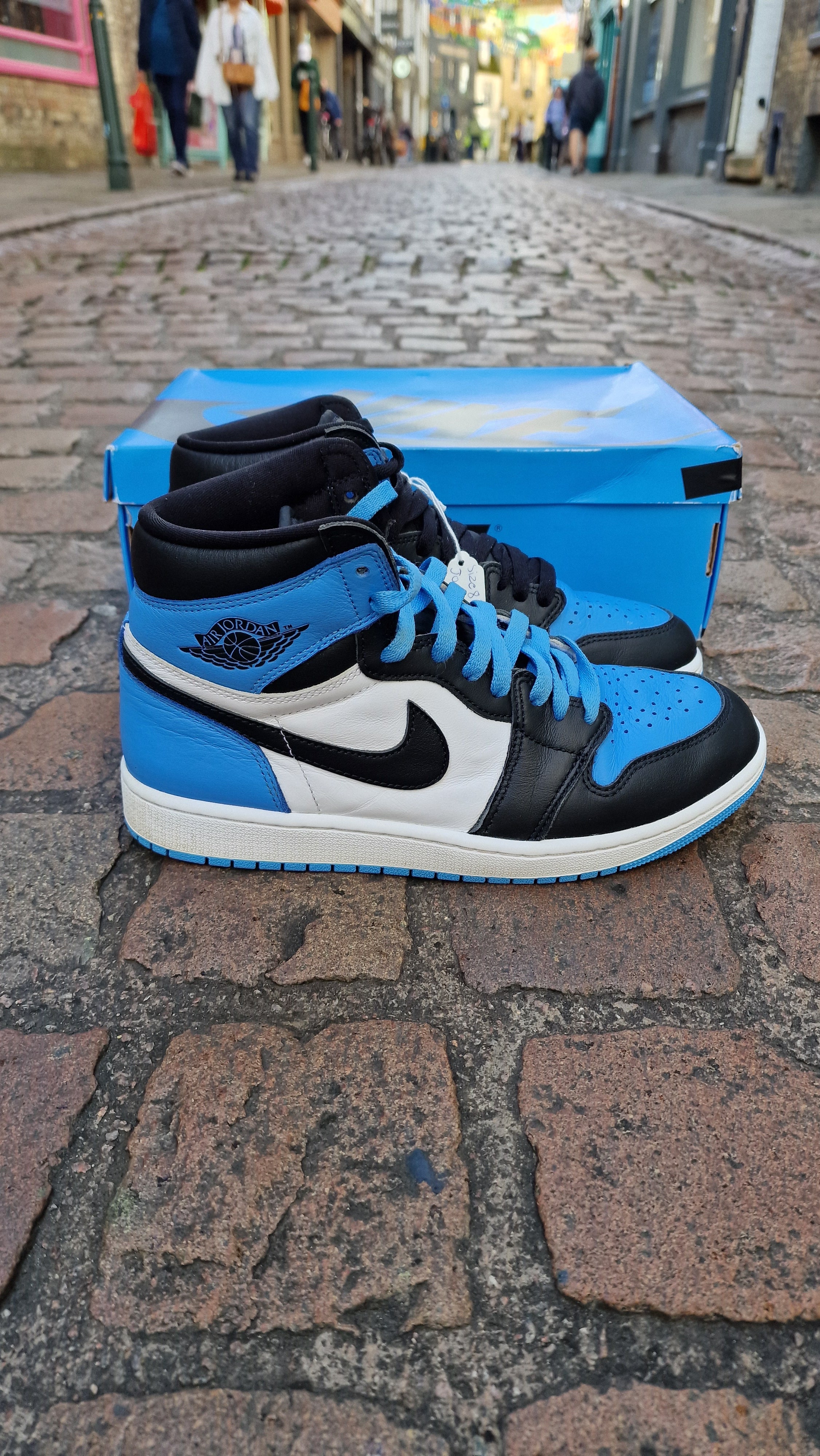 Jordan 1 High OG Uni Blue UK 8 USED