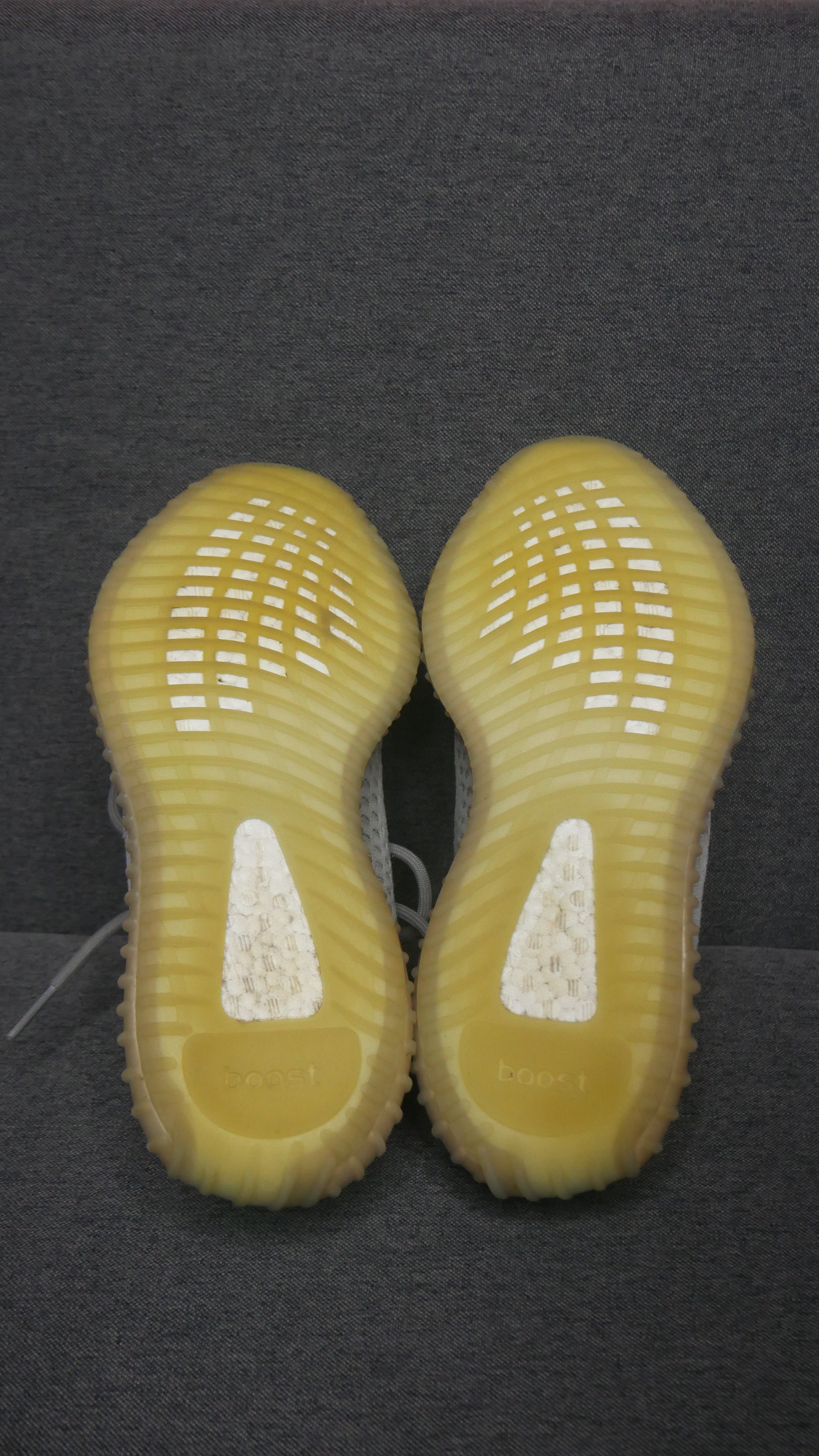 yeezy 350 trueform USED