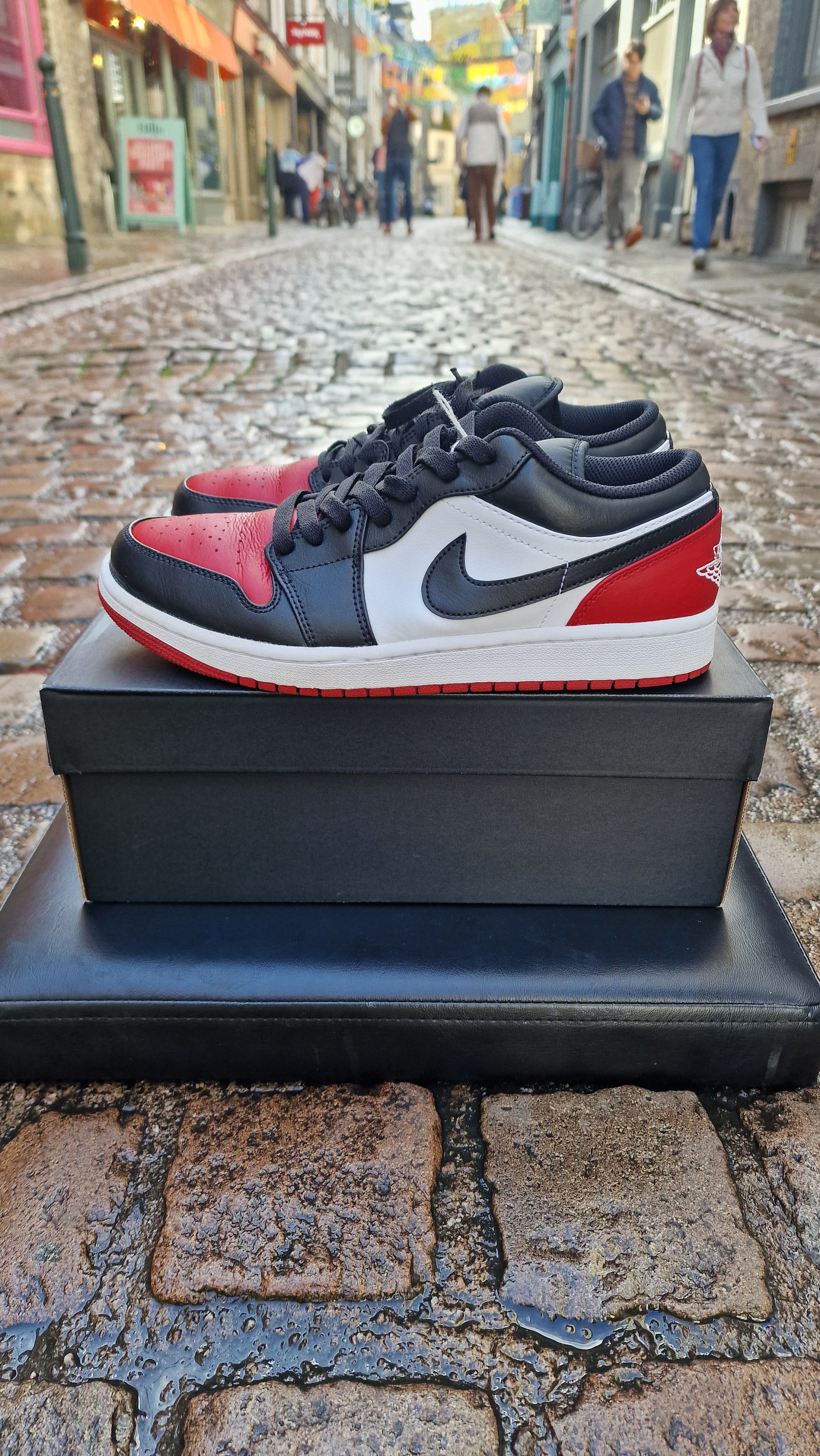 Jordan 1 Low Bred Toe 2.0 UK 8 USED