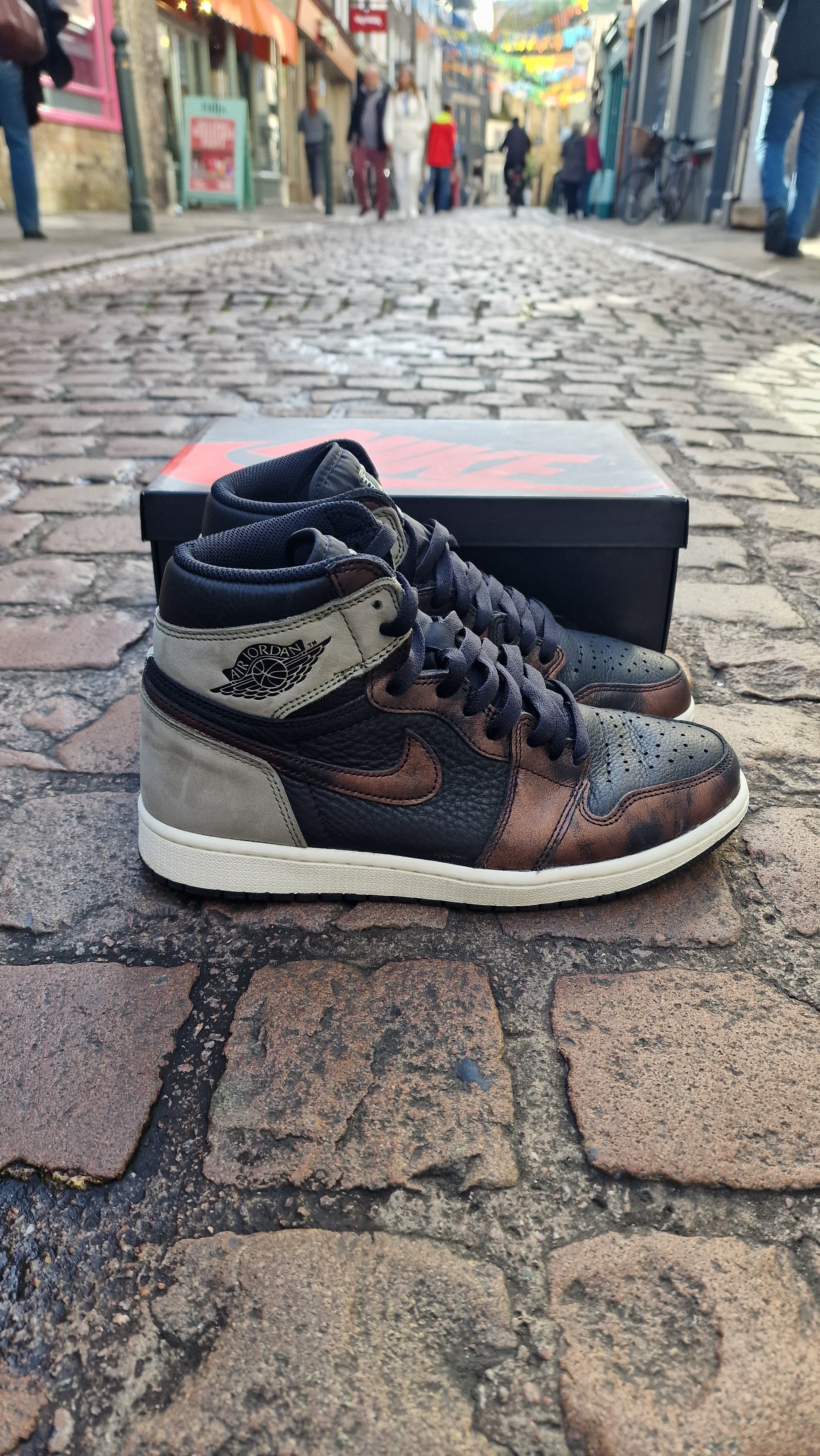 Jordan 1 High Patina UK 8 USED