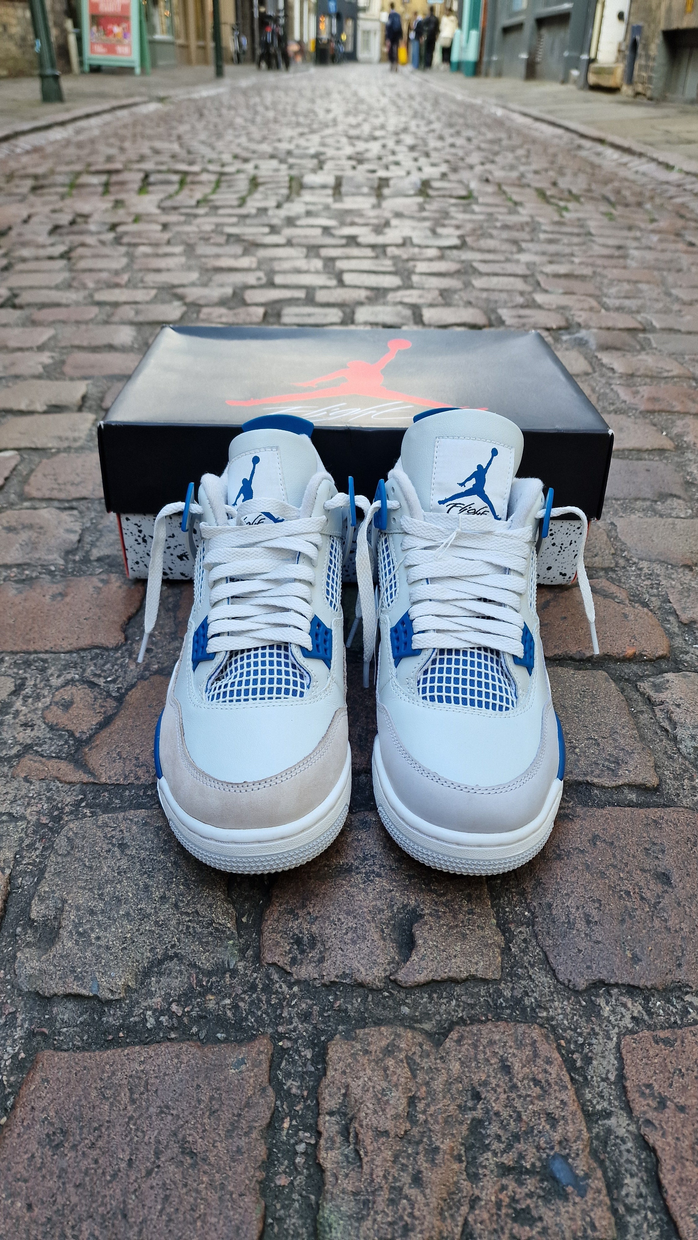 Jordan 4 Military Blue UK 7.5 USED factory defect