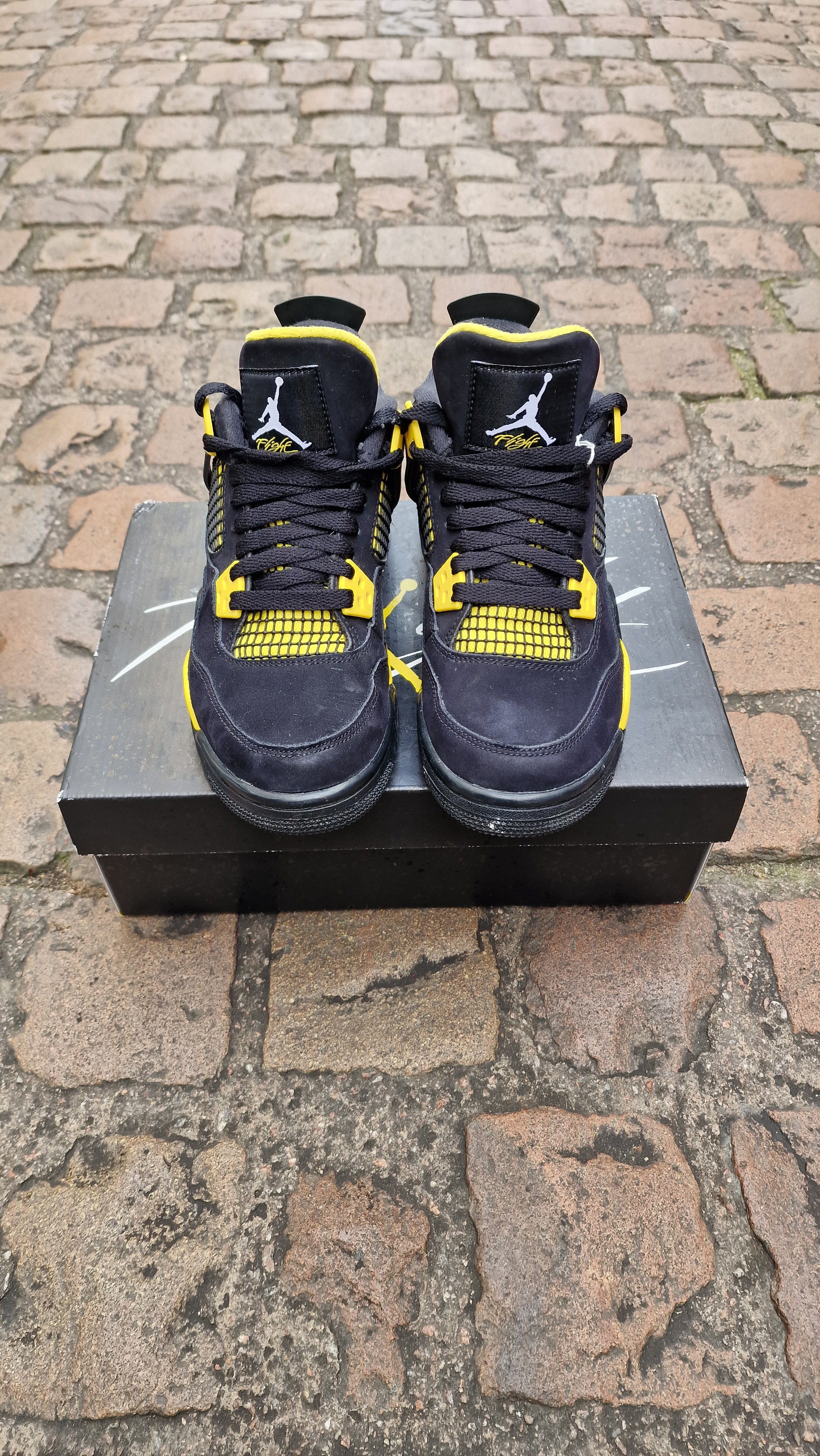 Jordan 4 Yellow Thunder GS UK 4 USED