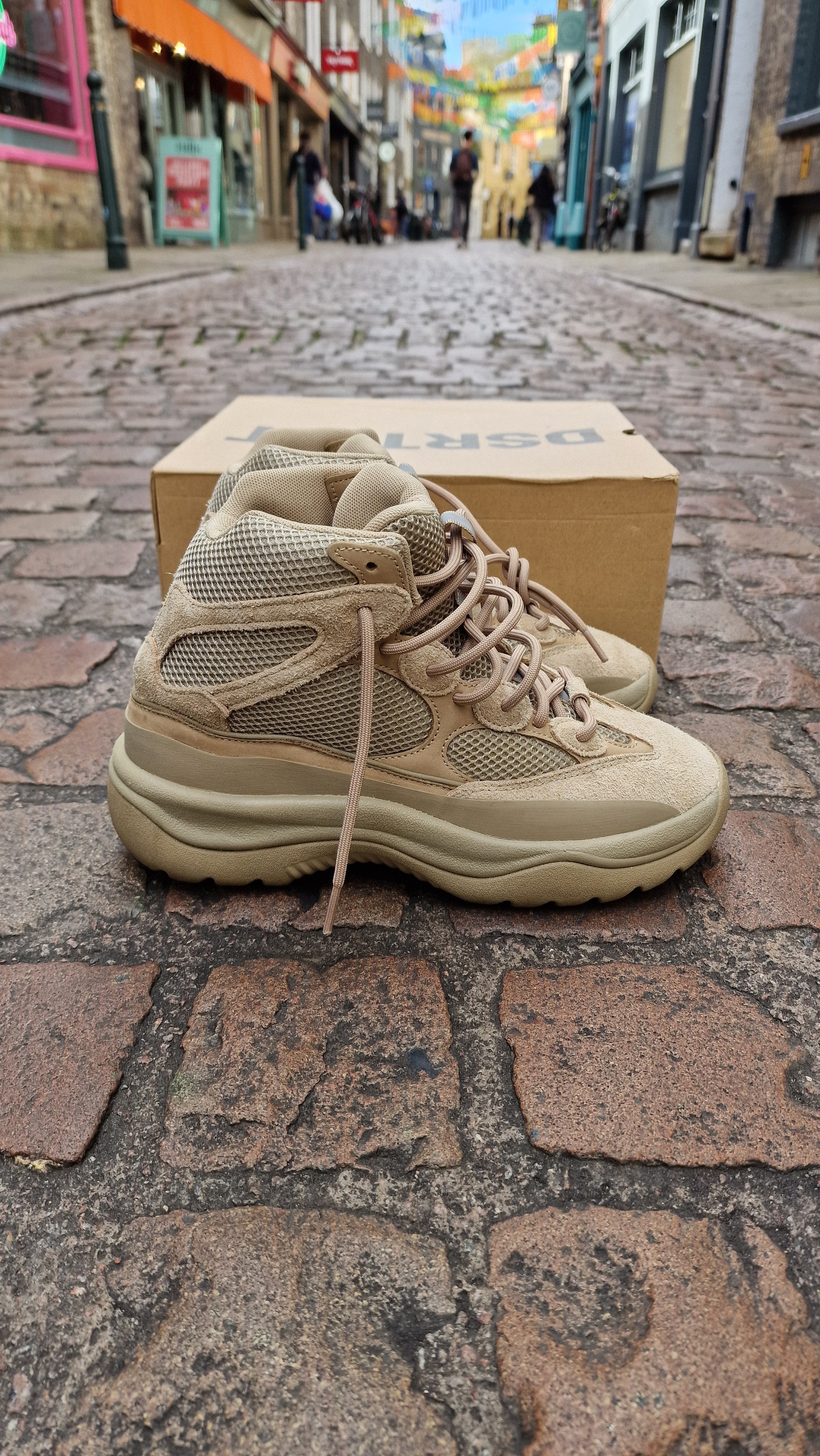 Adidas Yeezy Desert Boot Rock UK 8.5 USED