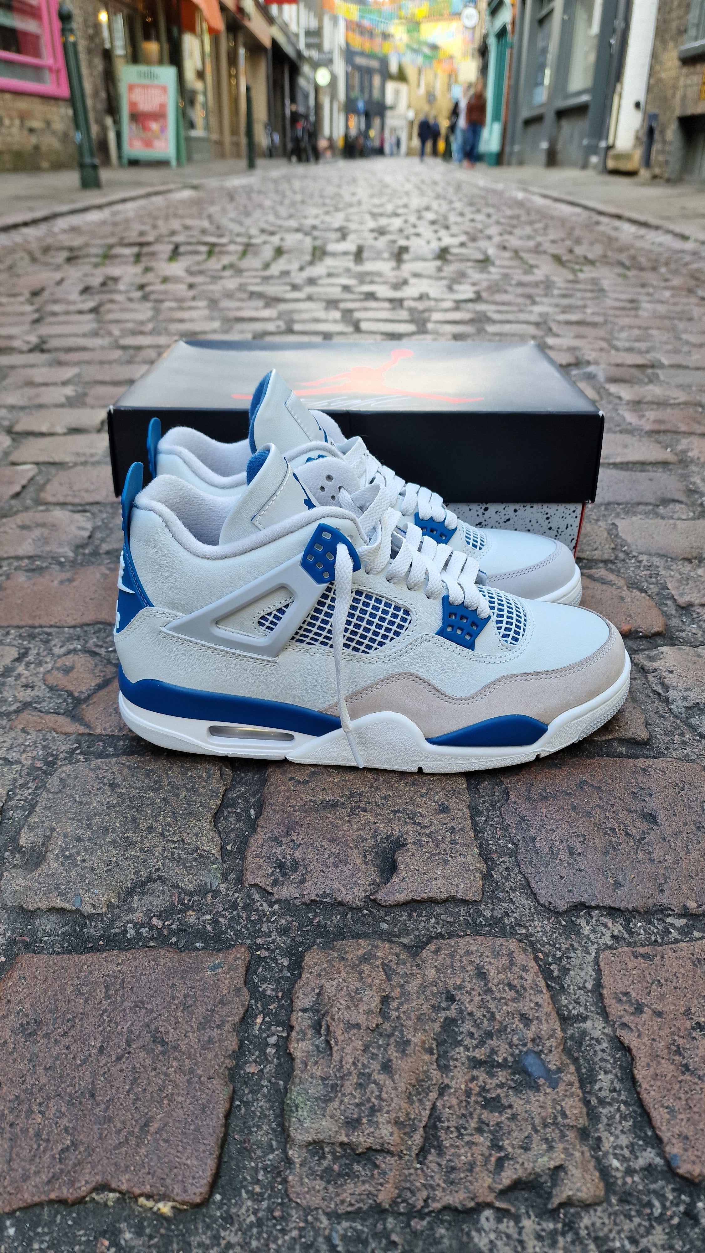 Jordan 4 Military Blue UK 7.5 USED factory defect